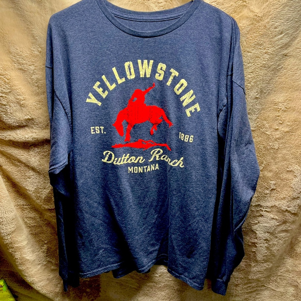 Yellowstone Long Sleeve Shirt by Paramount NWOT Never worn. Size Large Men’s